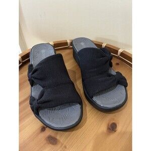 Bzees Smile II Womens Wedge Sandals Sz 8M Black  Slip On Knotted Open Toe NEW